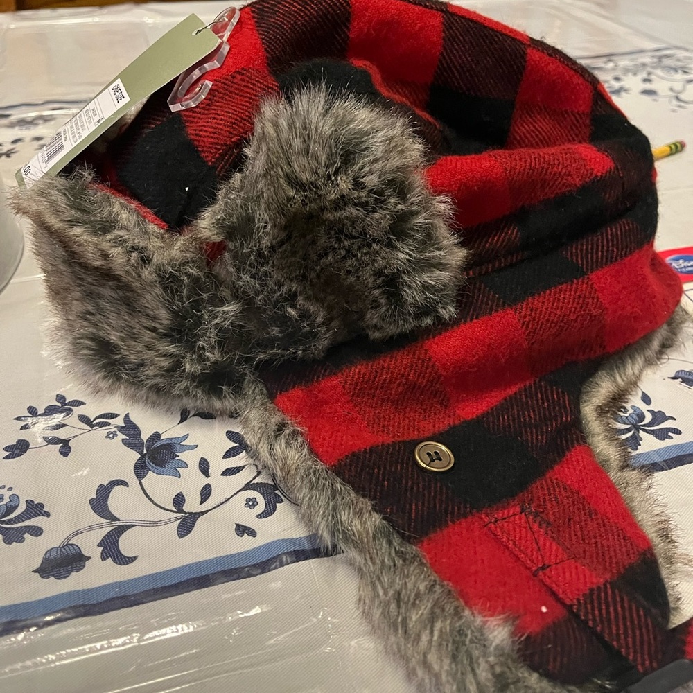 NWT Red Checkered Fur Lined Hunter’s Hat